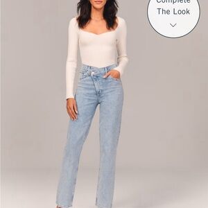 Abercrombie & Fitch Light With Criss-Cross Waistband jeans
